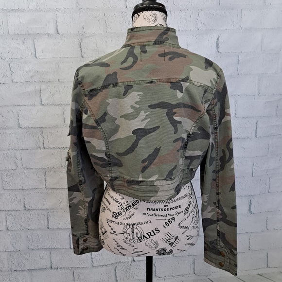 Paris Blues Camouflage Cropped Jacket - Picture 7 of 9